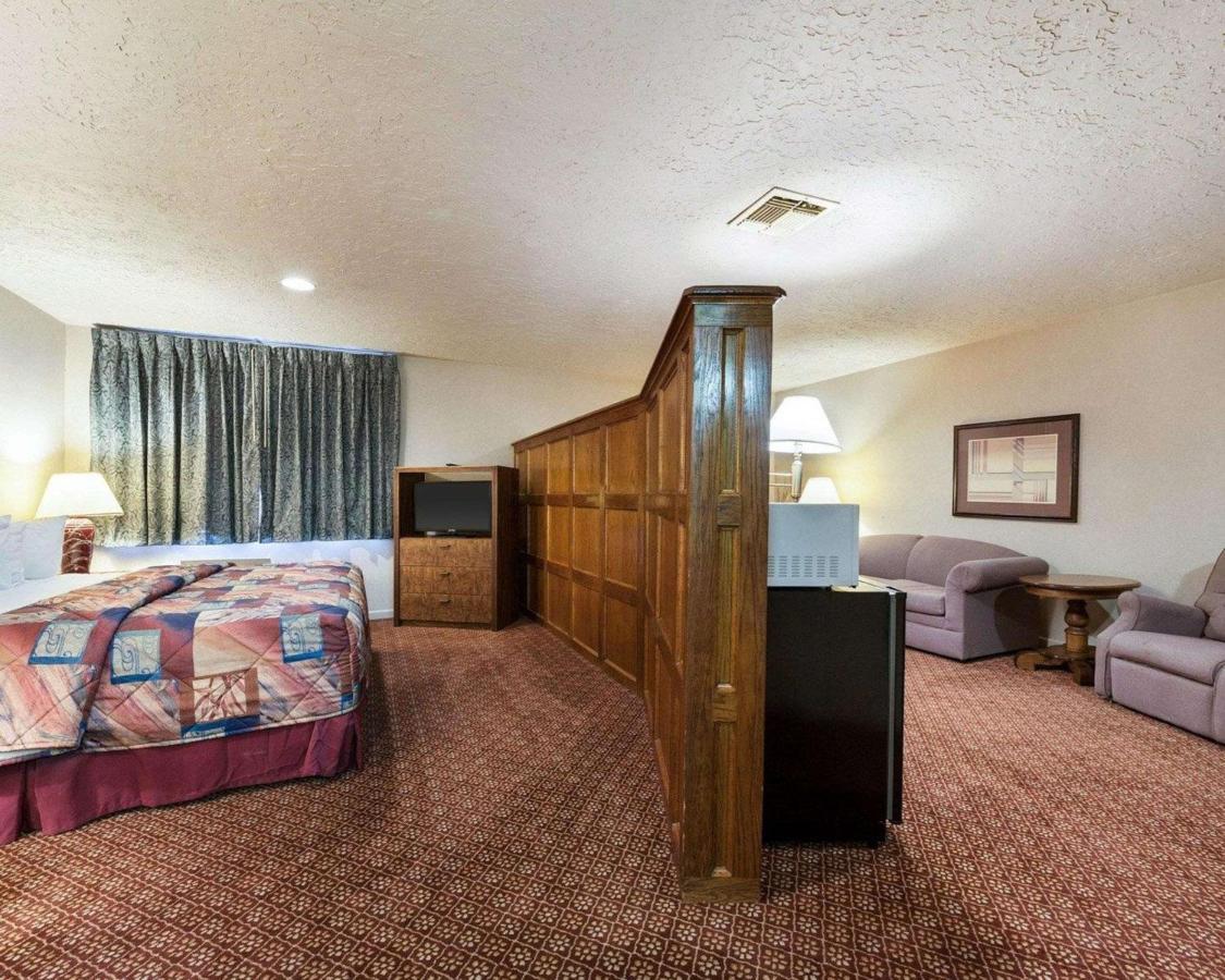 Rodeway Inn Jasper Exterior photo